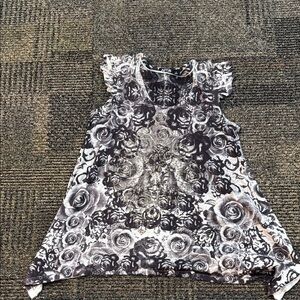 Women’s APt 9 Small Black floral design asymmetrical tank top